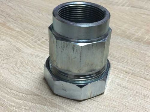 Муфты зажимные внутренняя резьба кованые корпуса 1-1/2"; Ду 40; Дн 47,9-51,5 Муфты зажимные внутренняя резьба кованые корпуса 1-1/2"; Ду 40; Дн 47,9-51,5
